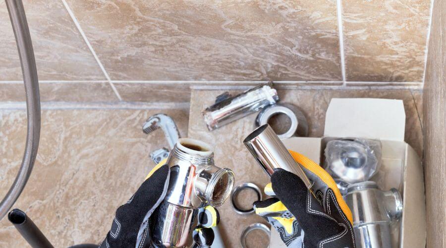 Professional gutter cleaning in Crane, OR
